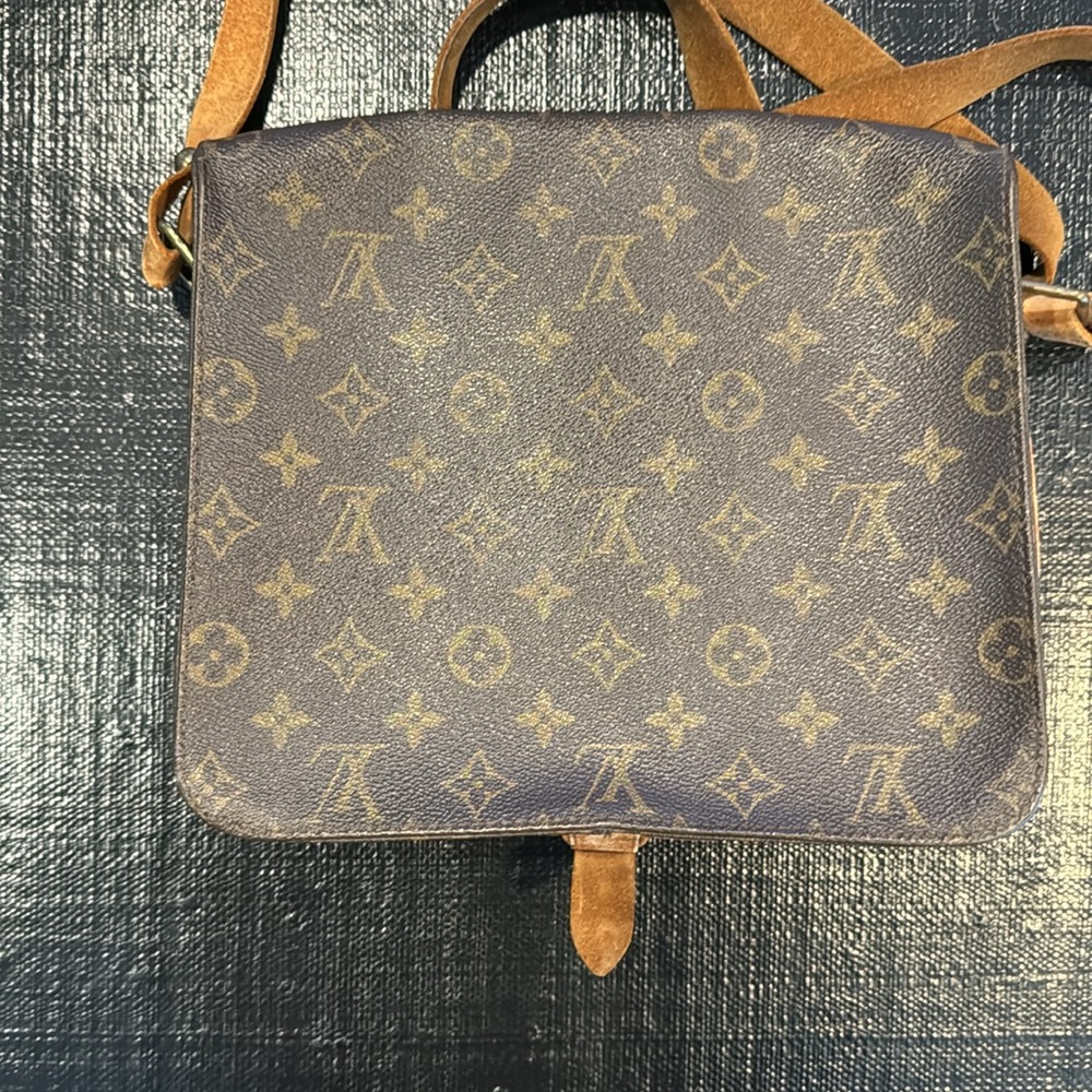 Louis Vuitton Monogram Cartouchiere crossbody bag - Picture 3 of 10